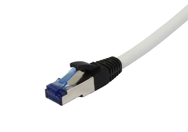 Patchkabel RJ45, CAT6A 500Mhz, 0.5m, weiss, S-STP(S/FTP), PUR(Superflex), Außen/Outdoor/Industrie, AWG26, Synergy 21