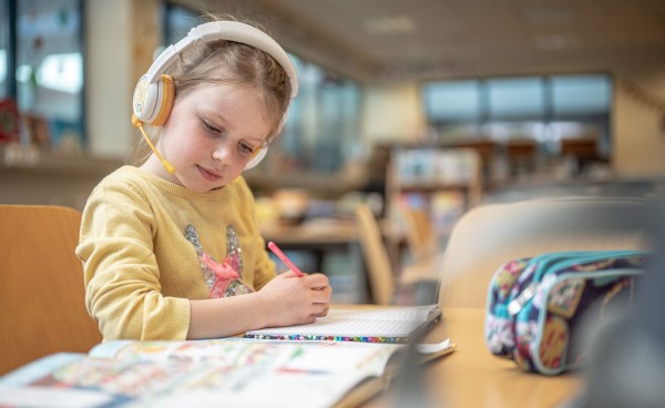 Onanoff Kopfhörer für Kinder / Homeschooling / Bluetooth / Gelb