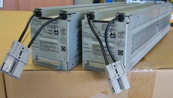 Akku OEM RBC140-MM-BP, Batteriekit für SURT3000,5000,6000,7500,10000 SRT5000/6000/8000/10000,