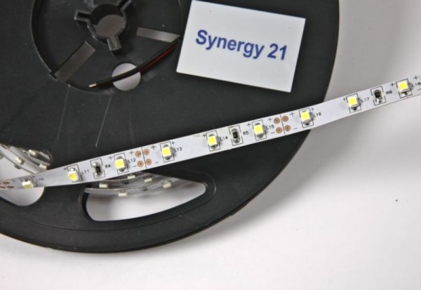 Synergy 21 LED Flex Strip warmweiß DC12V 24W IP62